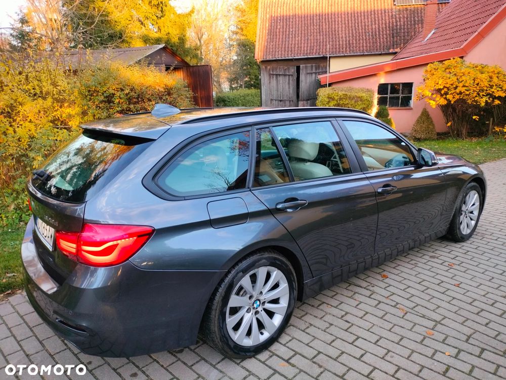 BMW Seria 3 320d - 7