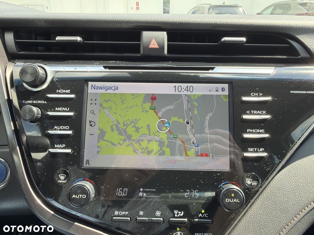 Toyota Camry 2.5 Hybrid Executive CVT - 20
