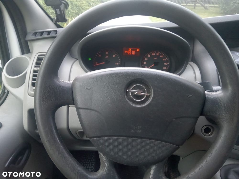 Opel VIVARO - 8