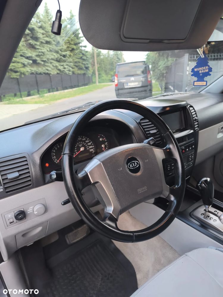 Kia Sorento - 29