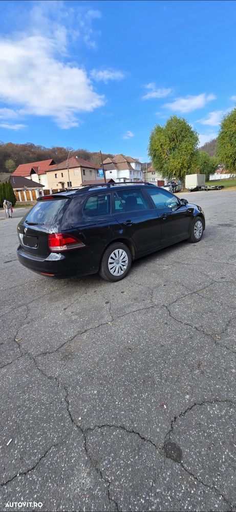 Volkswagen Golf 1.6 TDI - 1