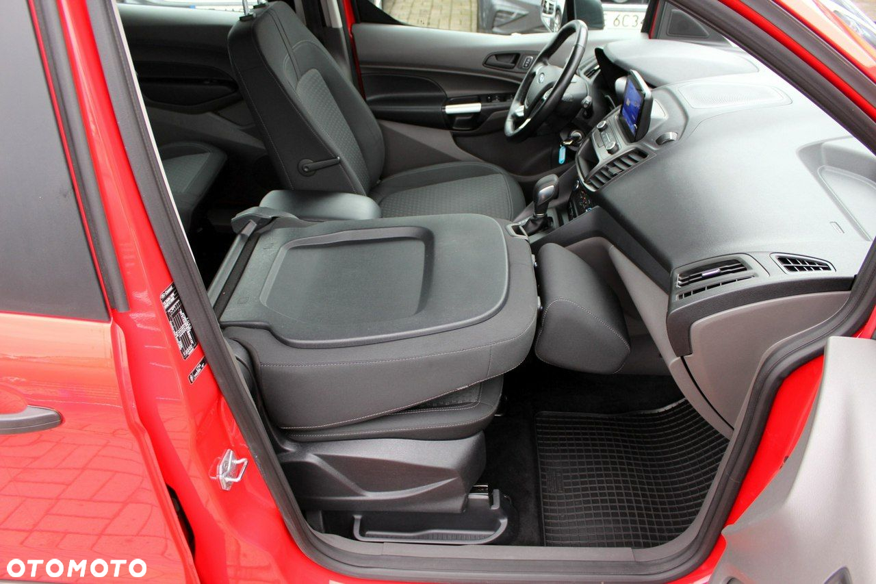 Ford Transit Connect - 13
