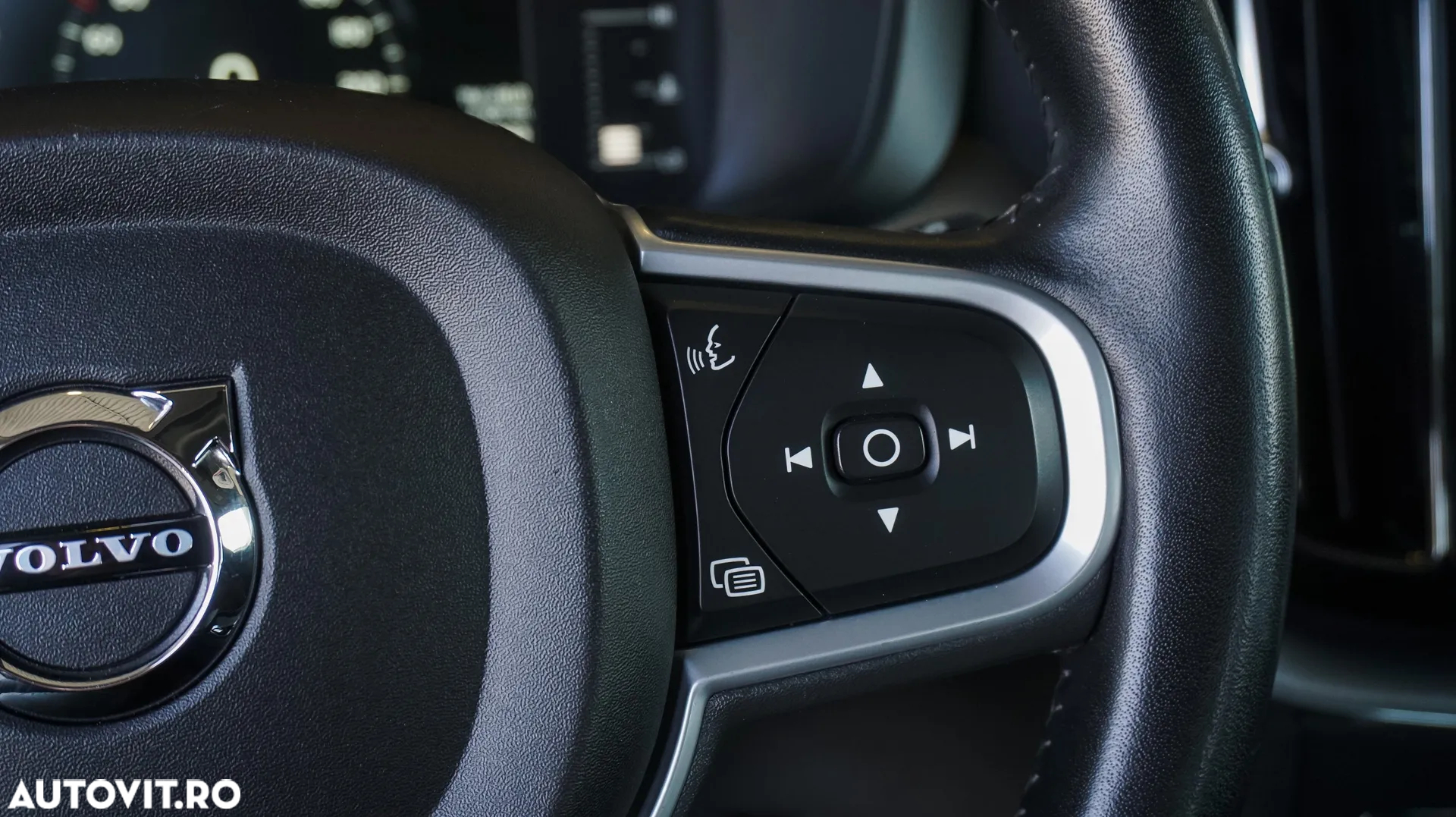 Volvo XC 60 D4 AWD Geartronic Momentum - 17