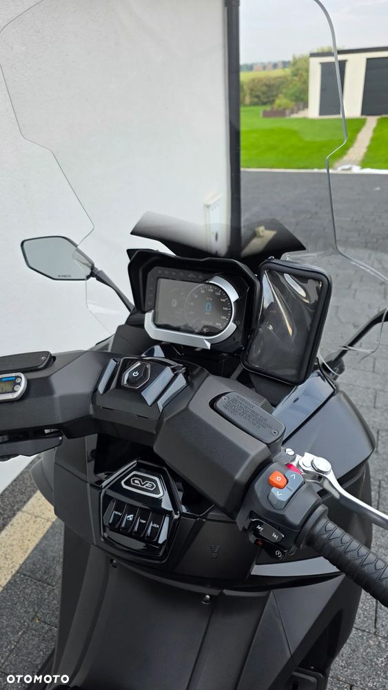 Kymco CV3 - 3