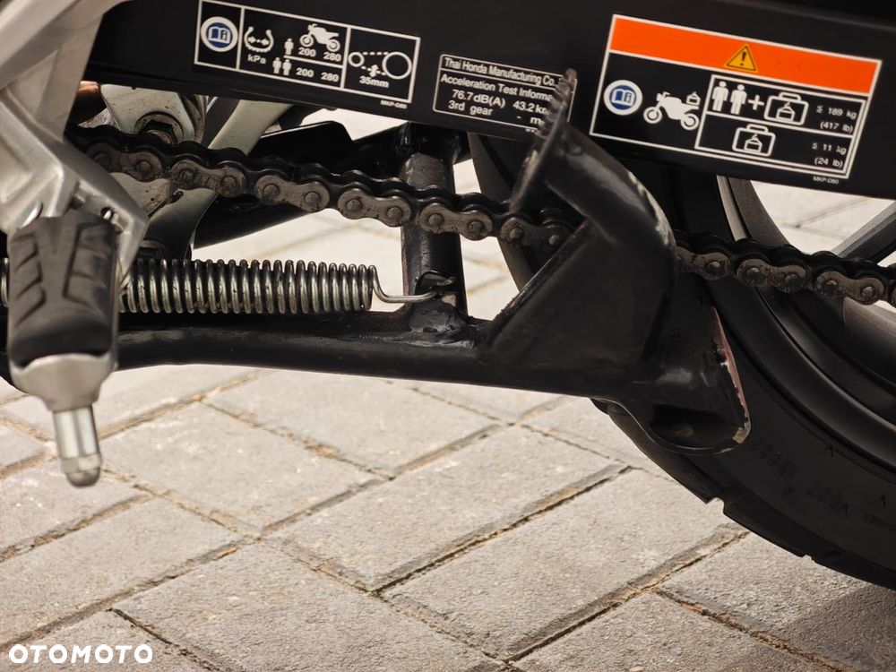 Honda CB - 13