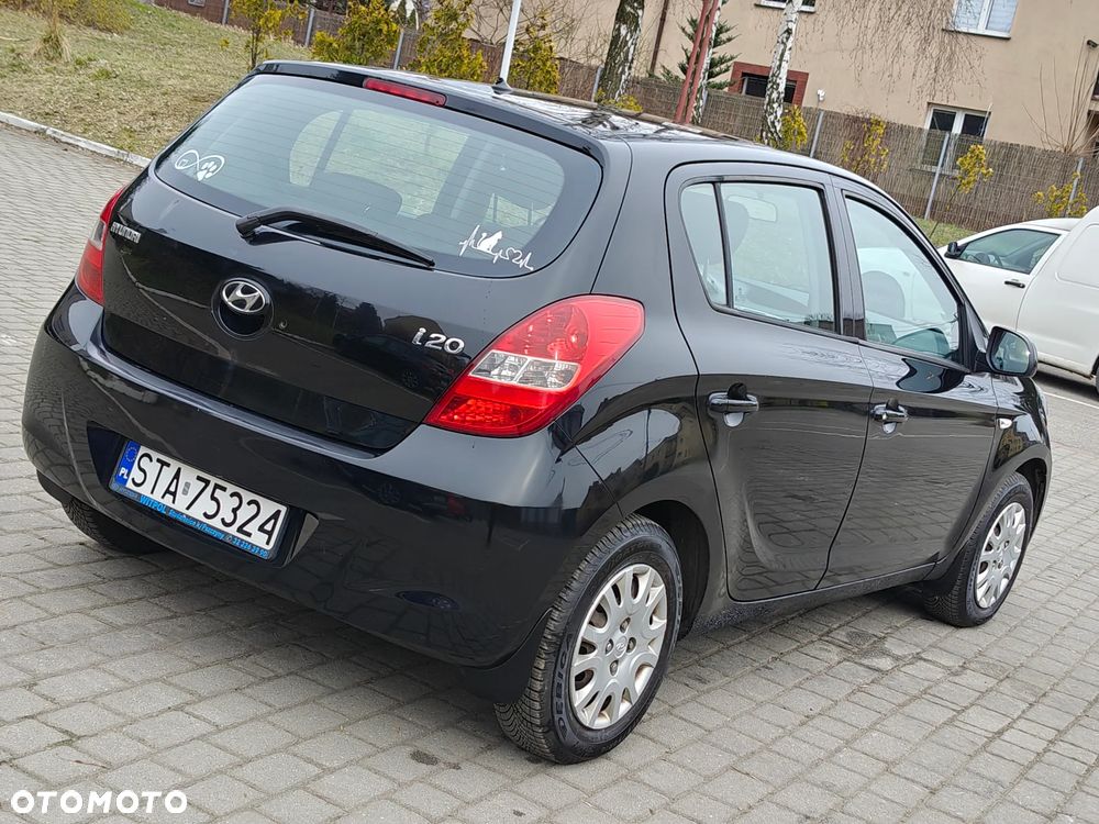 Hyundai i20 - 10