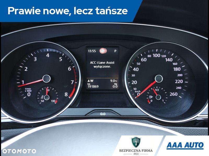 Volkswagen Passat - 12
