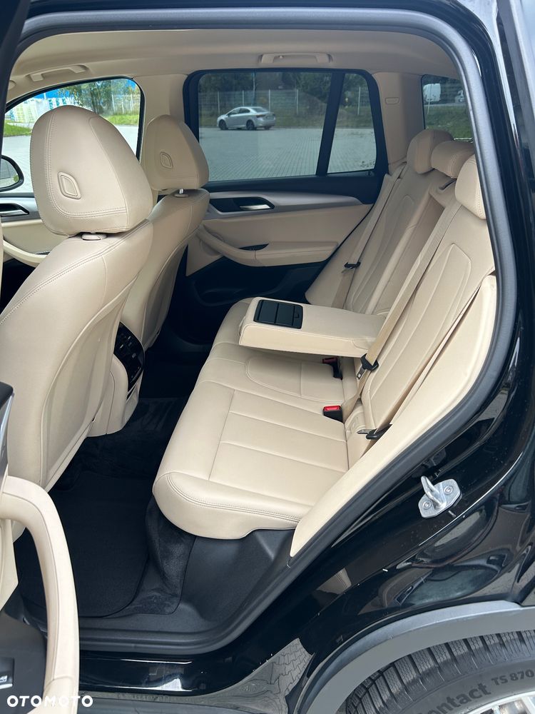 BMW X3 xDrive20i GPF Advantage sport - 21