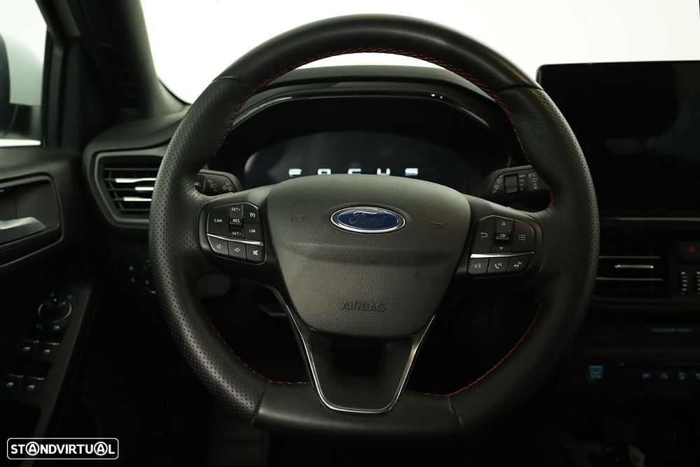 Ford Focus 1.0 EcoBoost MHEV ST-Line X Aut. - 15