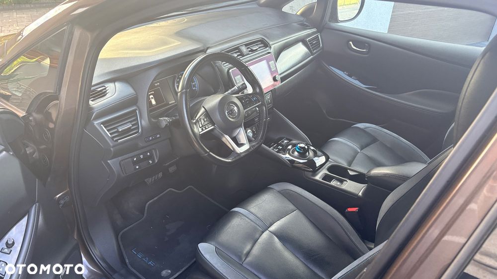 Nissan Leaf 40kWh N-Connecta - 8