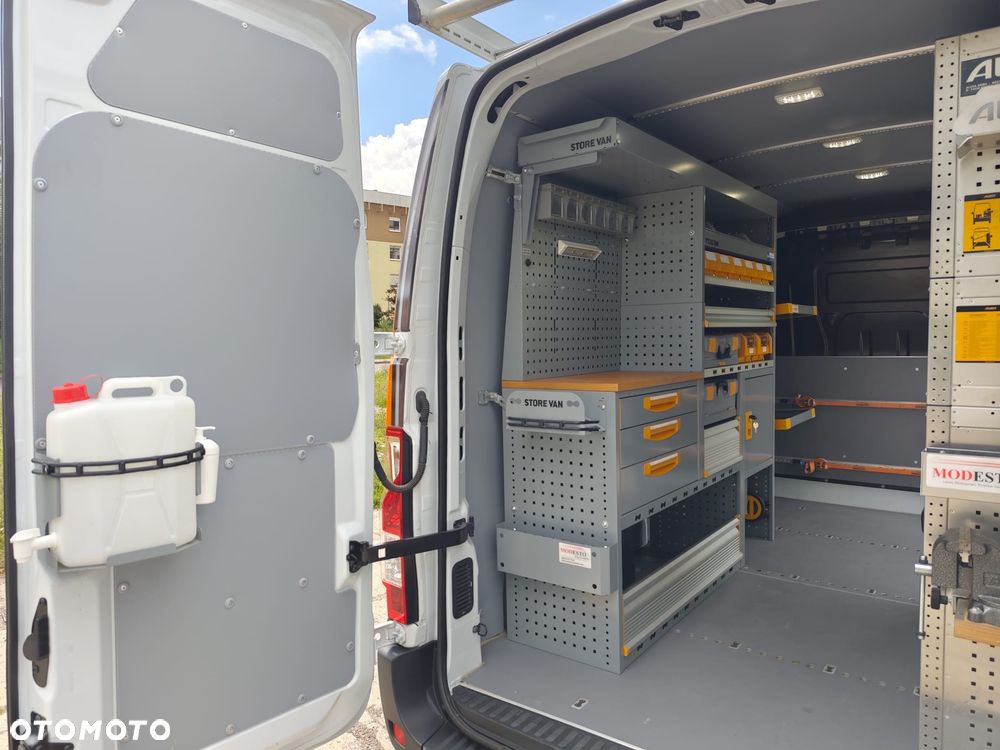 Renault Master - 18