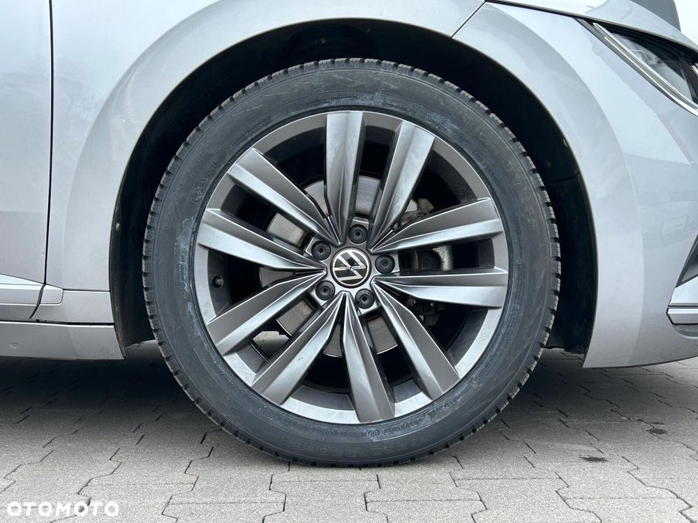 Volkswagen Arteon 2.0 TSI Essence DSG - 38