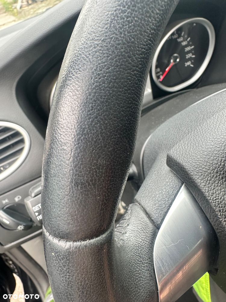 Ford Focus 1.8 Titanium - 22