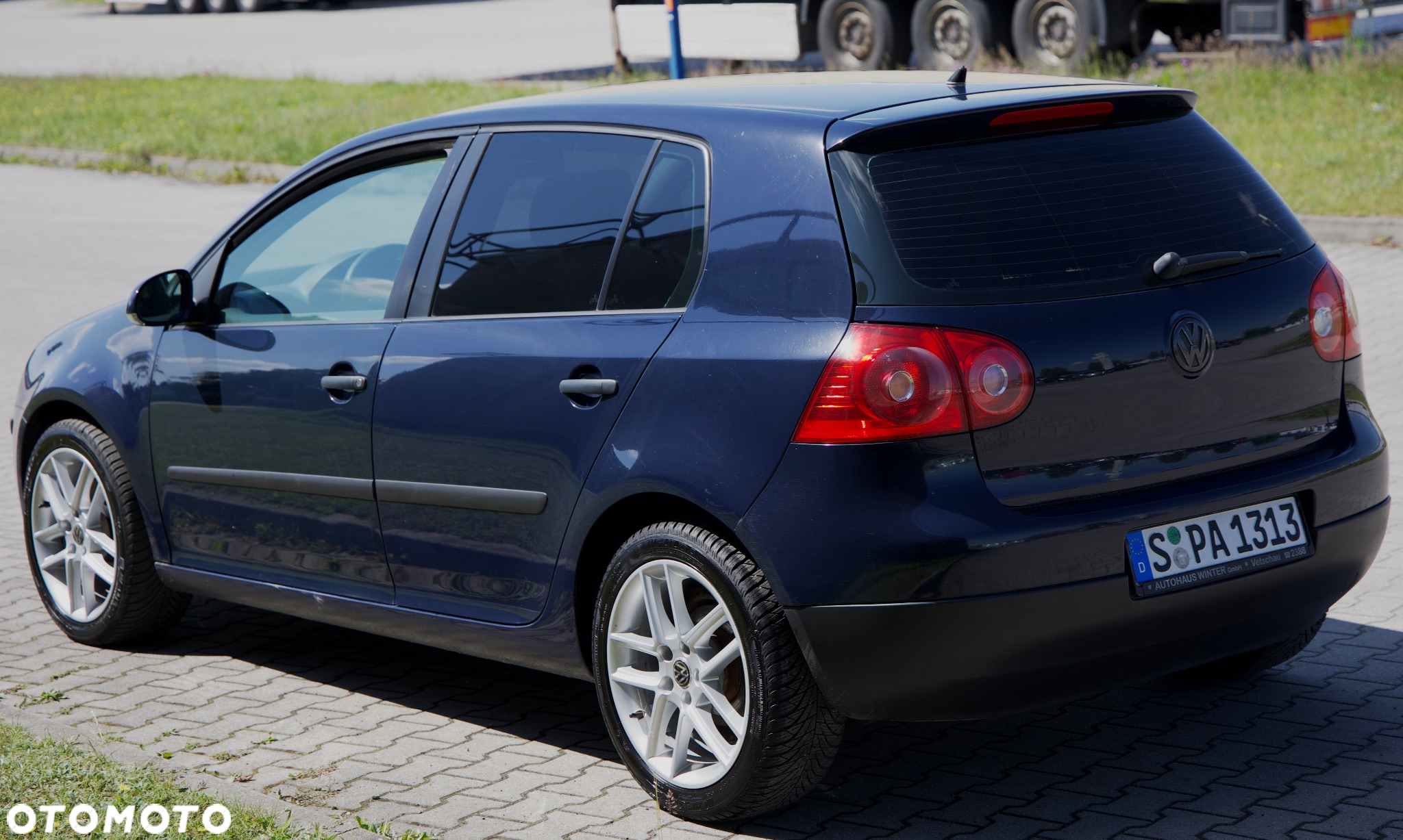 Volkswagen Golf V 1.6 Trendline - 12