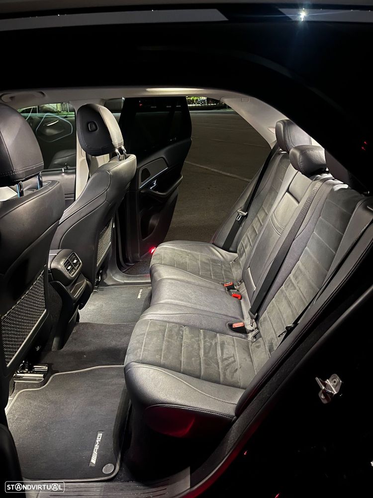 Mercedes-Benz GLE 300 d 4Matic - 10