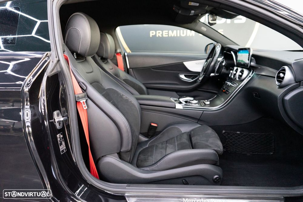 Mercedes-Benz C 200 9G-TRONIC AMG Line Plus - 42