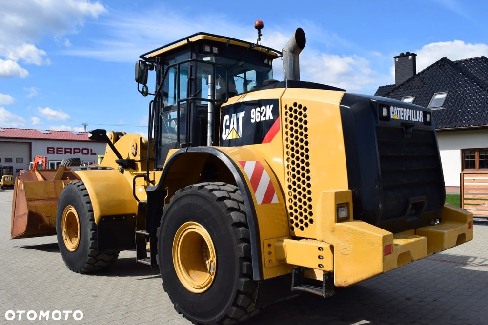 Caterpillar CAT 962K z Niemiec - 9