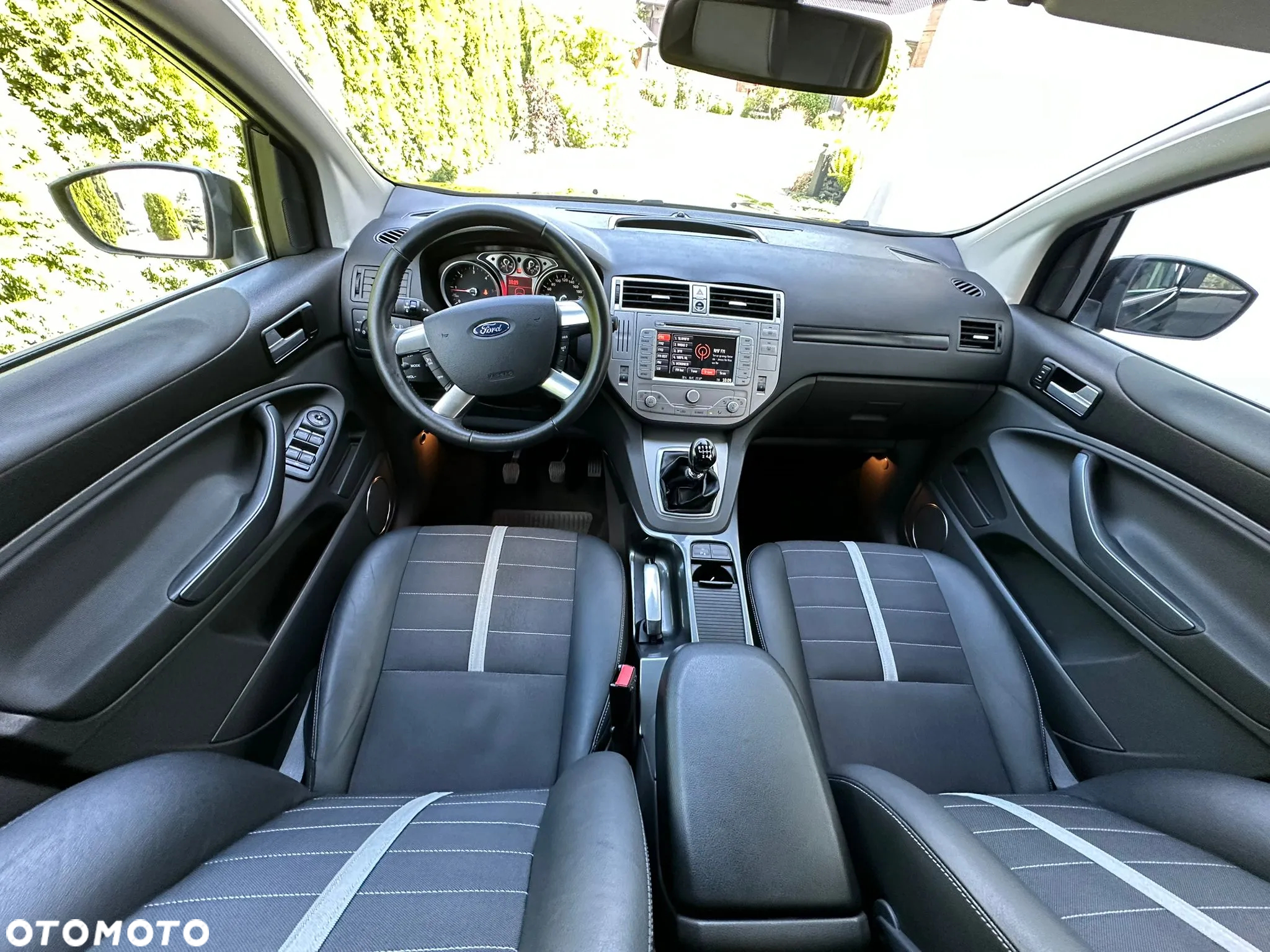 Ford Kuga 2.0 TDCi 4WD Titanium - 16