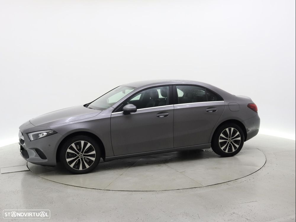Mercedes-Benz A 250 e Style Plus - 2