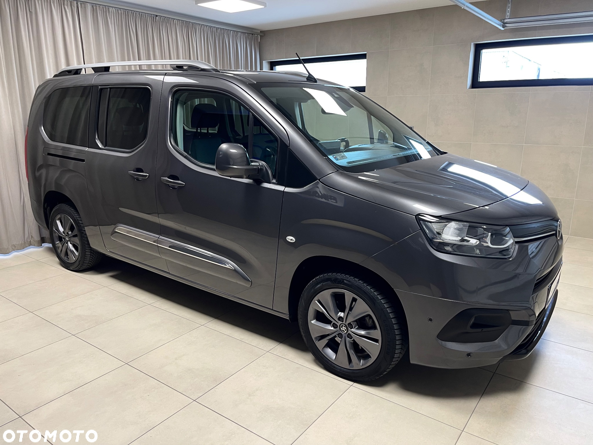 Toyota Proace City Verso Long 1.5 D-4D Family - 13