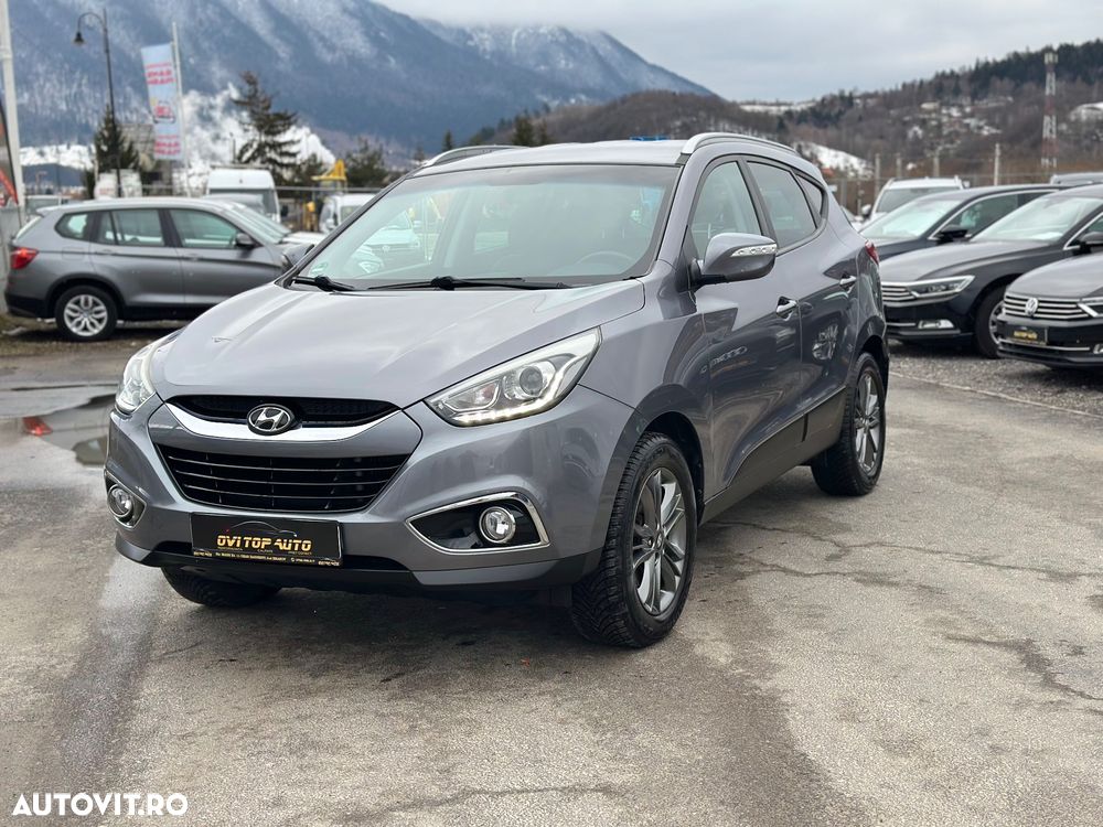 Hyundai ix35 2.0 CRDI 4WD Fifa World Cup Gold Edition - 1