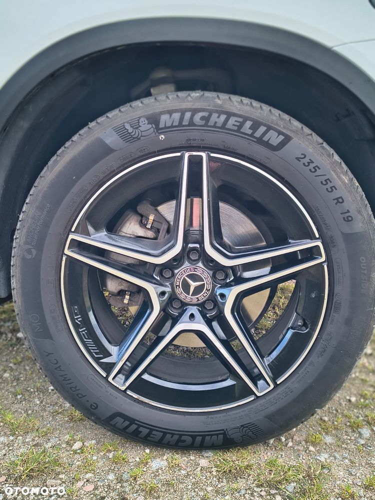 Mercedes-Benz GLC - 26