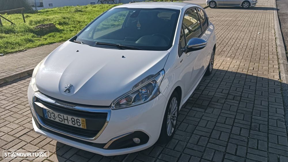 Peugeot 208 1.6 BlueHDi Active - 1