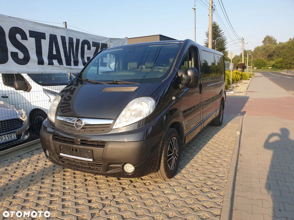 Opel vivaro - 2
