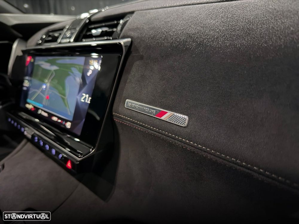 DS DS7 Crossback 1.5 BlueHDi Performance Line EAT8 - 31