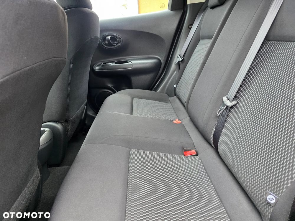 Nissan Juke 1.6 Visia - 23