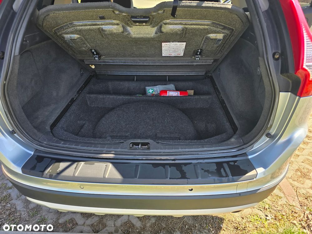 Volvo XC 60 2.4D AWD Momentum - 18