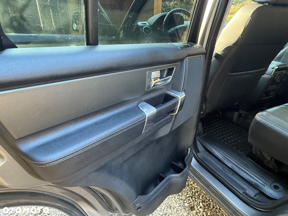 Land Rover Discovery - 15