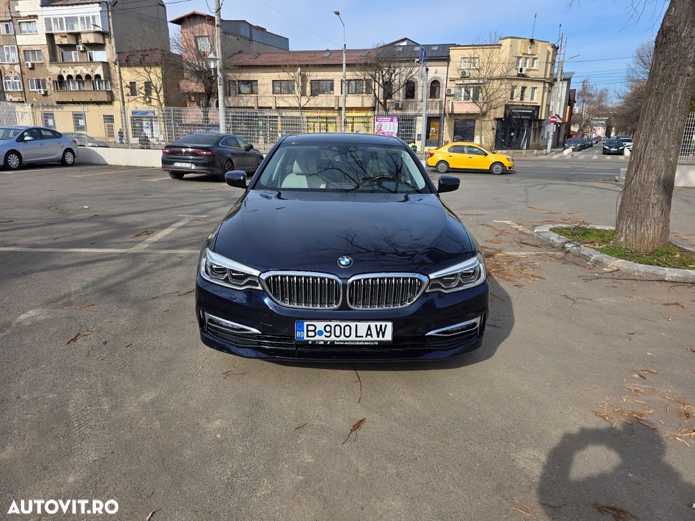 BMW Seria 5 520i Aut. Luxury Line - 1
