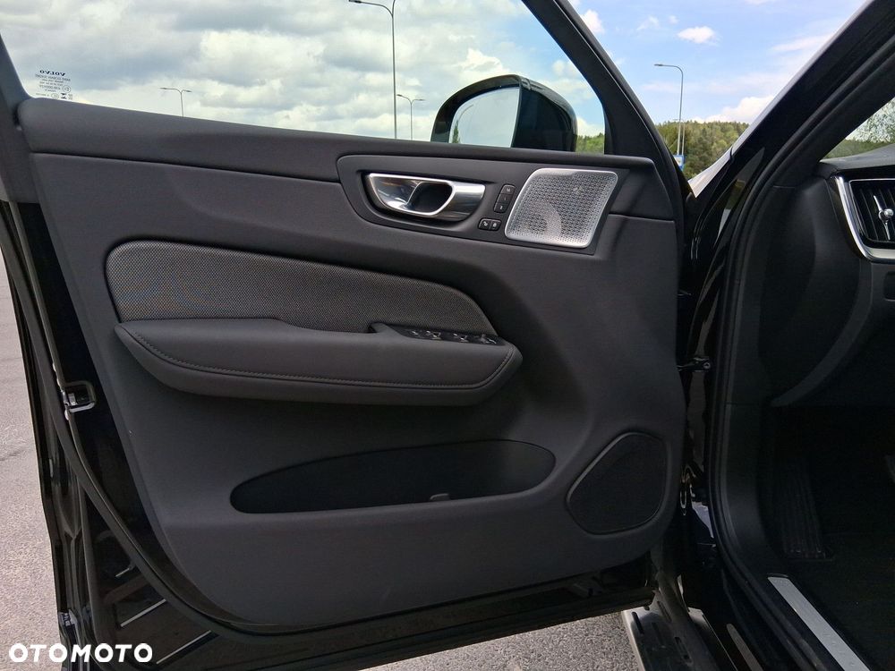 Volvo XC 60 - 19