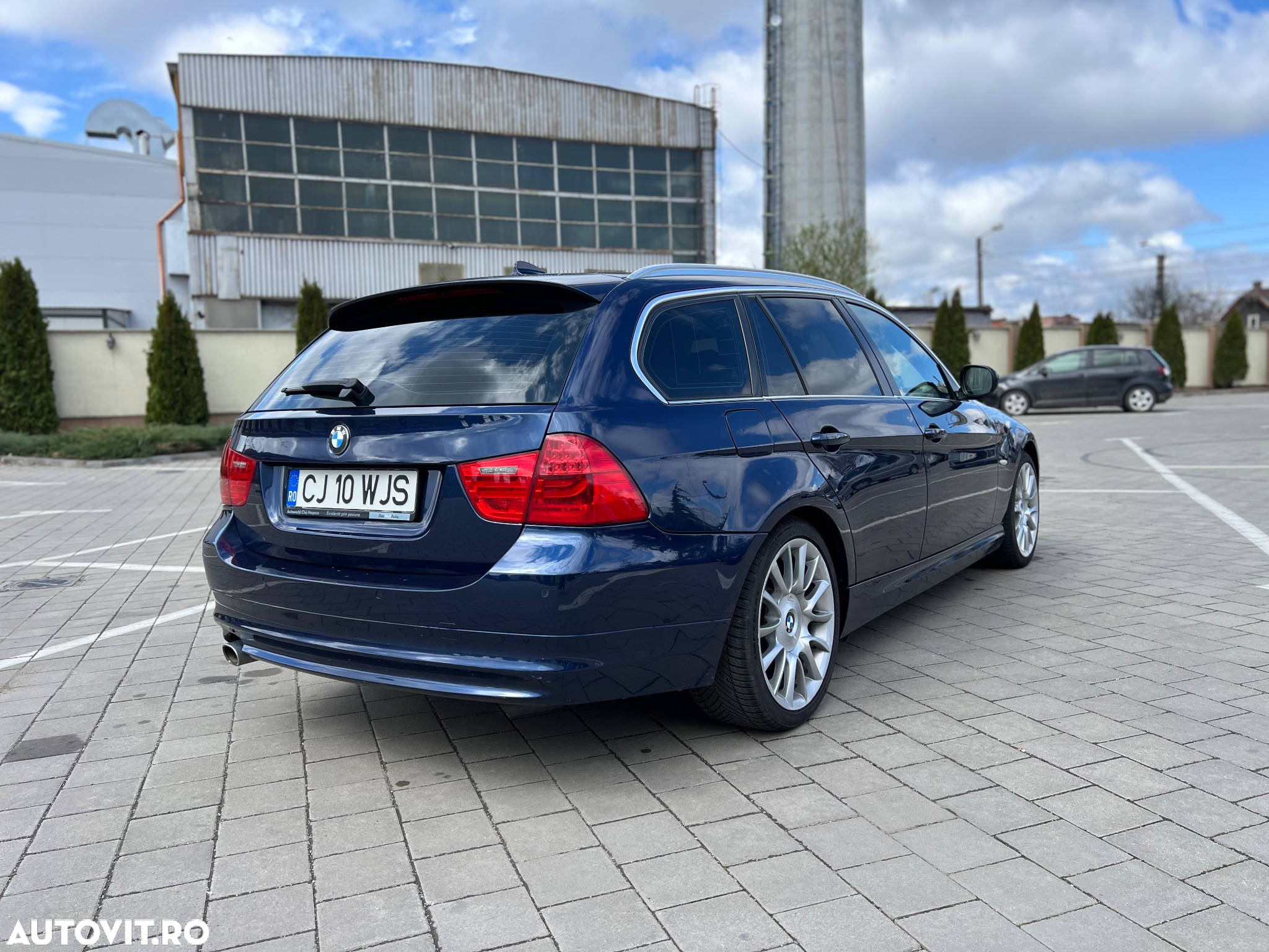 BMW Seria 3 320d xDrive - 5