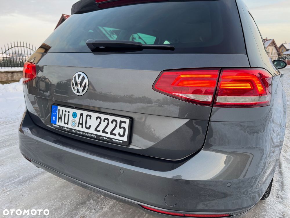 Volkswagen Passat Variant 1.4 TSI ACT (BlueMotion Technology) Highline - 12