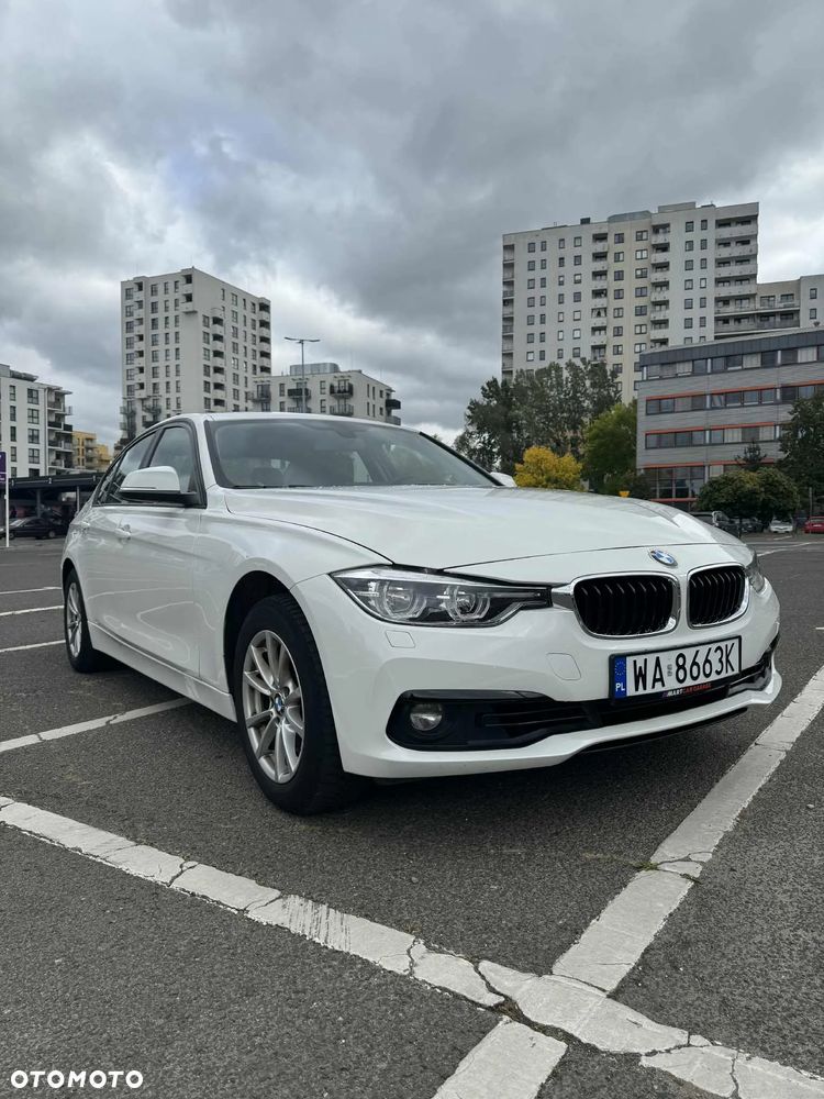 BMW Seria 3 318i Sport Line - 6