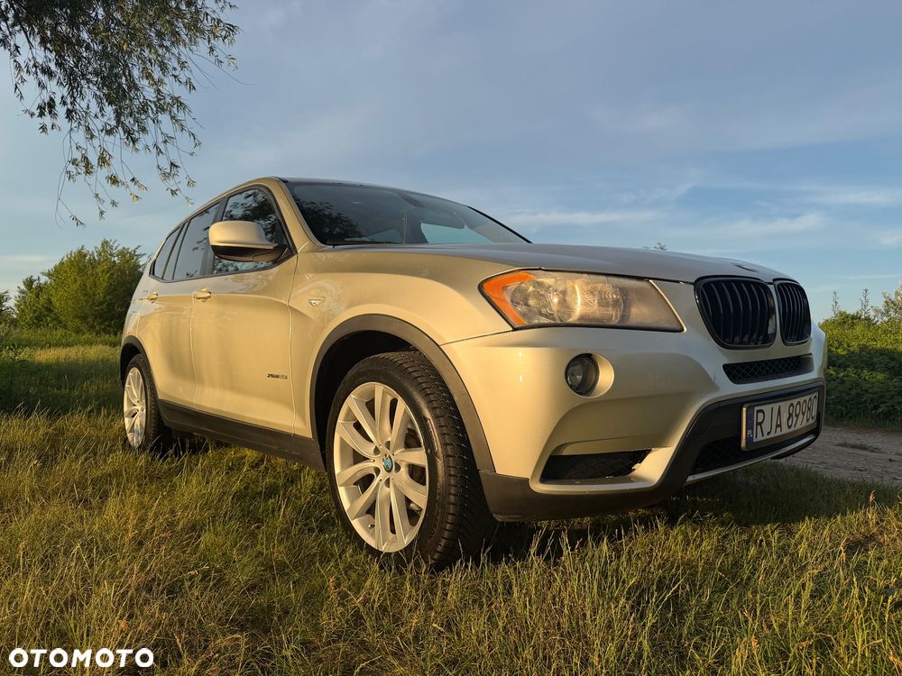 BMW X3 28i xDrive - 4