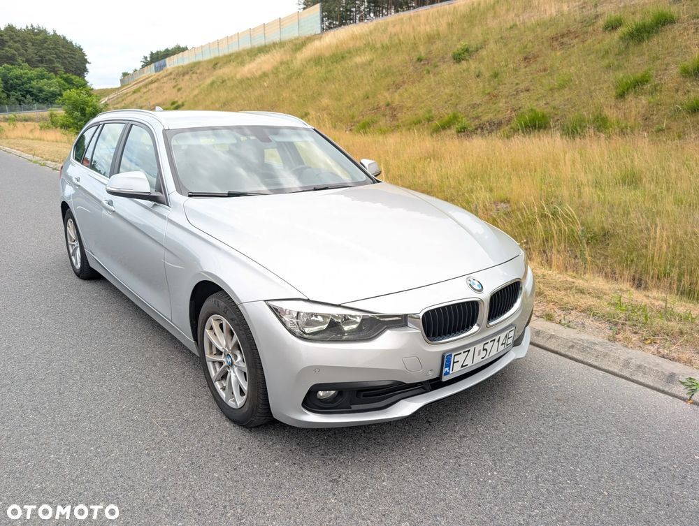 BMW Seria 3 318d xDrive Advantage - 5