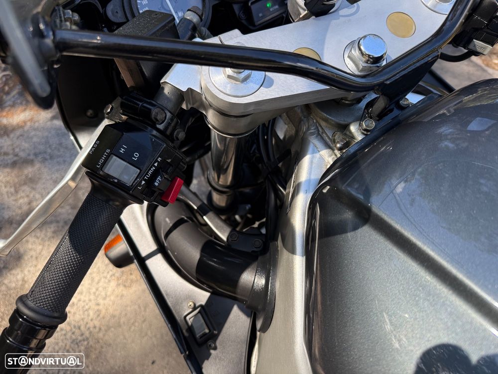 Yamaha FZR 1000 EXUP - 19