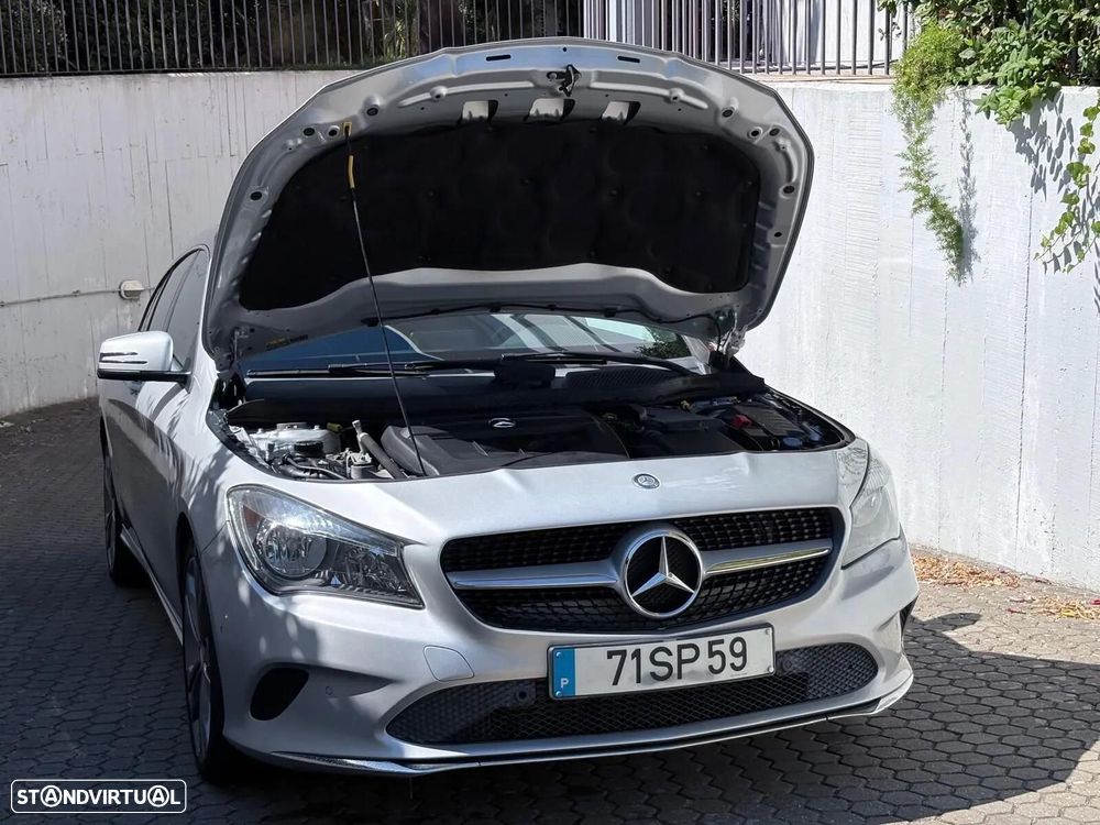 Mercedes-Benz CLA 180 d Shooting Brake Urban Aut. - 17
