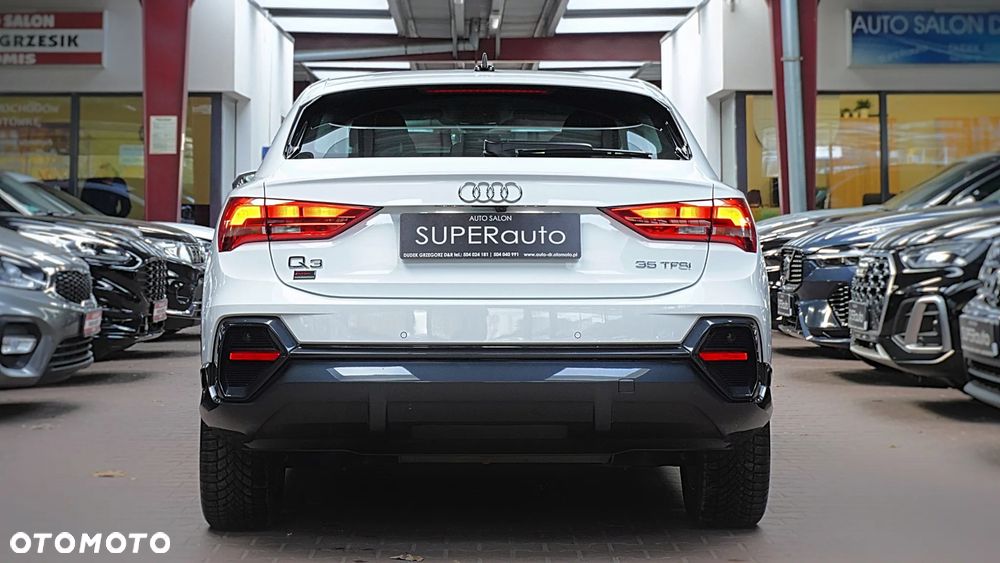 Audi Q3 Sportback - 10