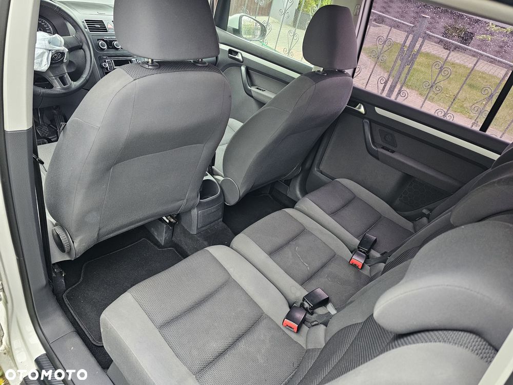 Volkswagen Touran 1.6 TDI DPF Life - 5