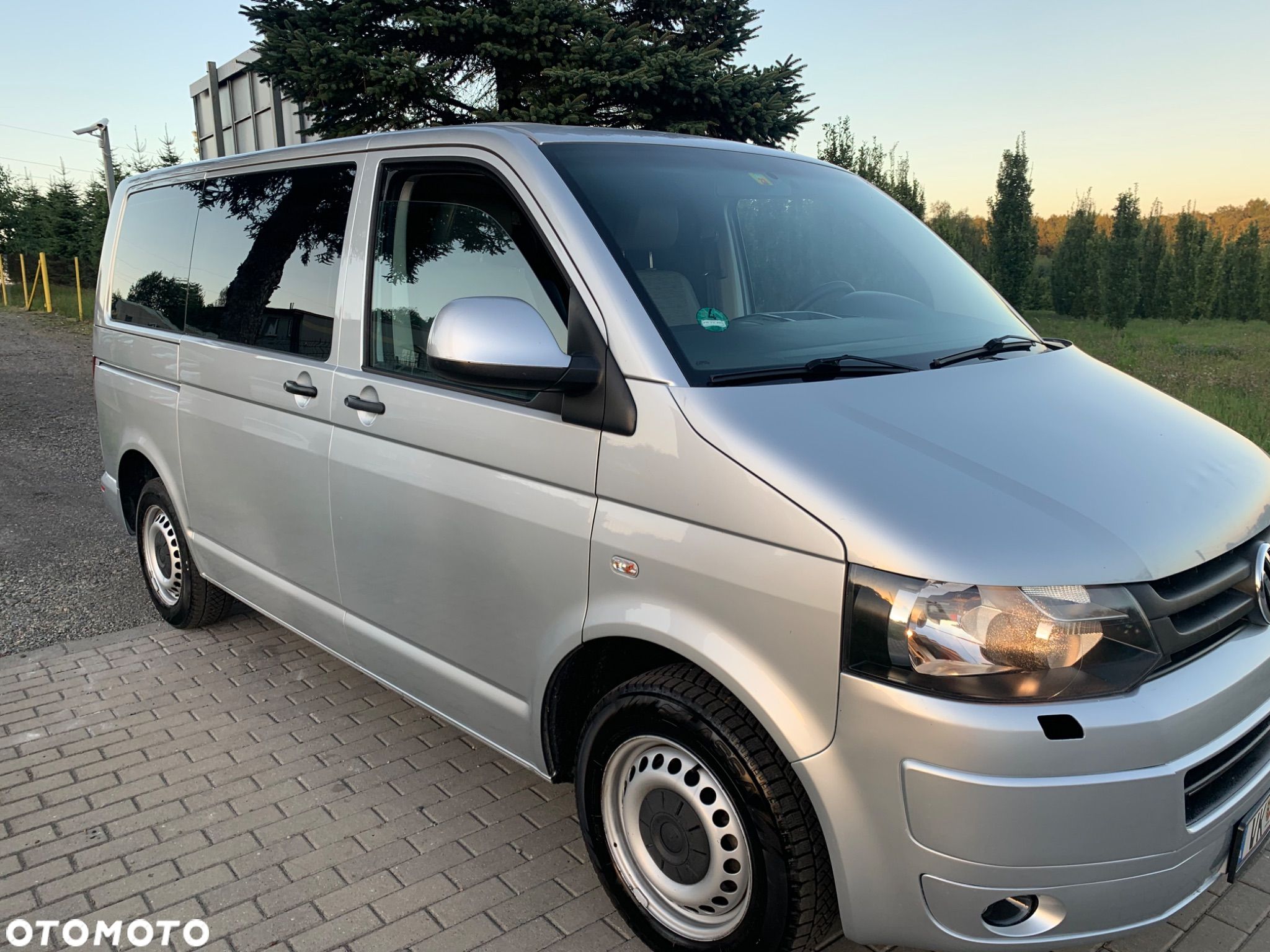 Volkswagen Transporter T5 TDI L1H1 Mixt - 1