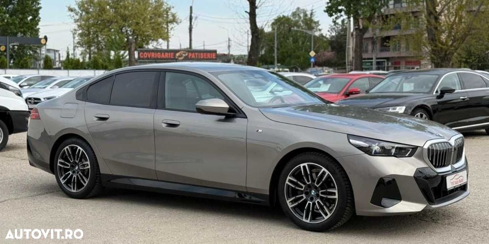 BMW Seria 5 - 12