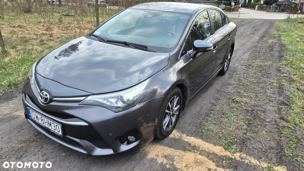 Toyota Avensis 2.0 Premium MS - 1