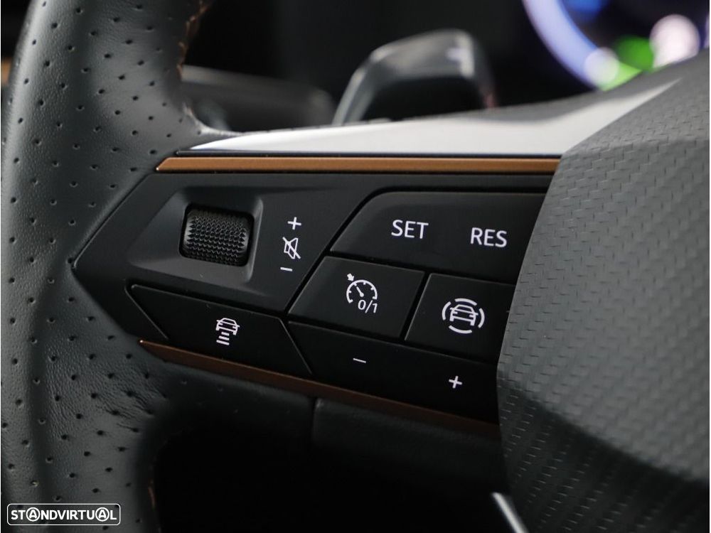 Cupra Formentor 1.4 e-Hybrid DSG VZ - 23