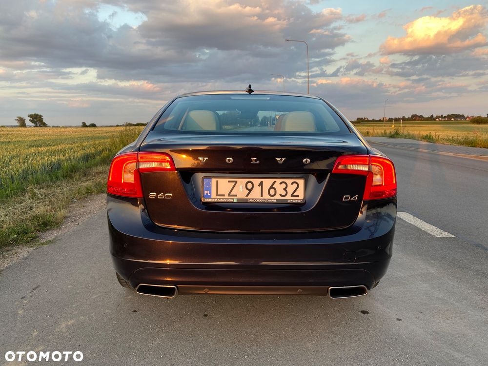 Volvo S60 D4 Drive-E Summum - 6