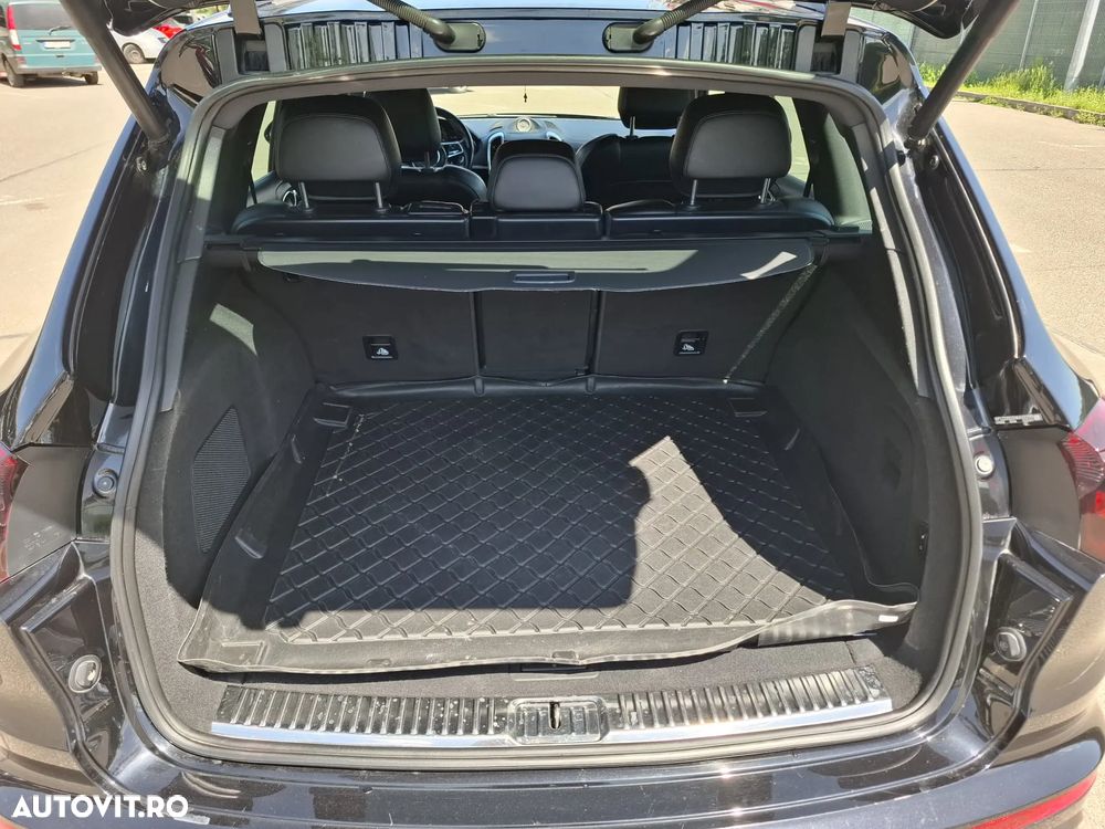 Porsche Cayenne Tiptronic S - 9