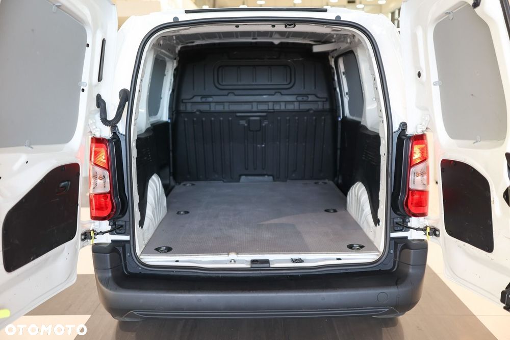 Toyota PROACE CITY - 39